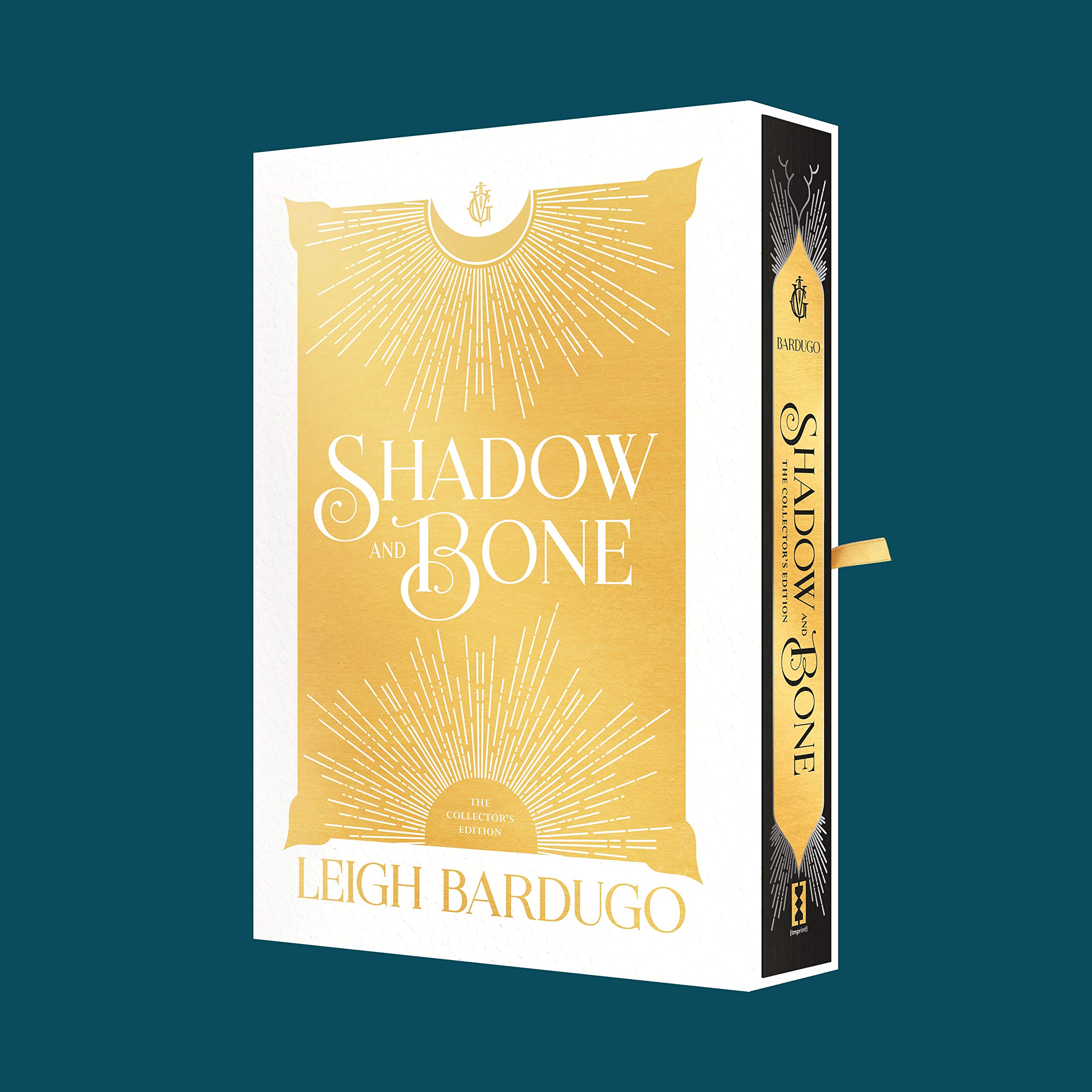 Shadow and Bone (Shadow and Bone #1) - Leigh Bardugo - First Collector's Edition (missing slip case) - Very Good Condition